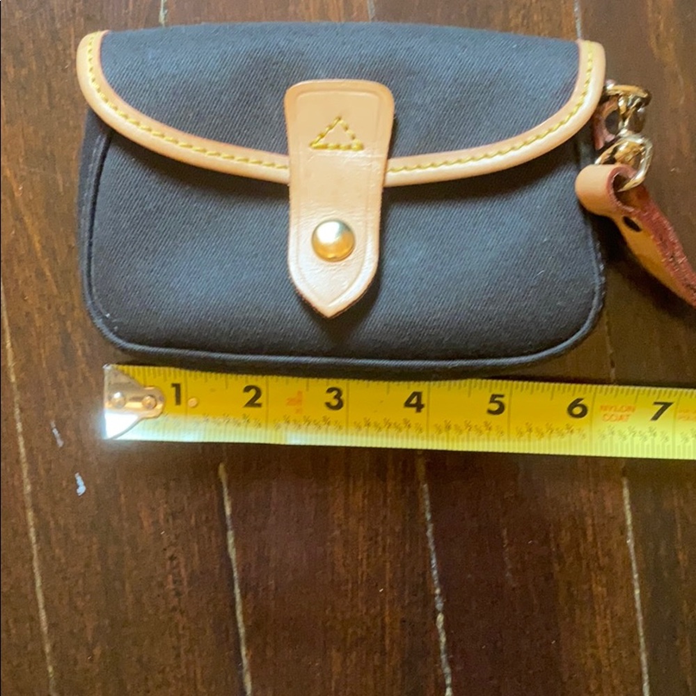 Dooney & Bourke Leather Trim Wristlet - Picture 10 of 12
